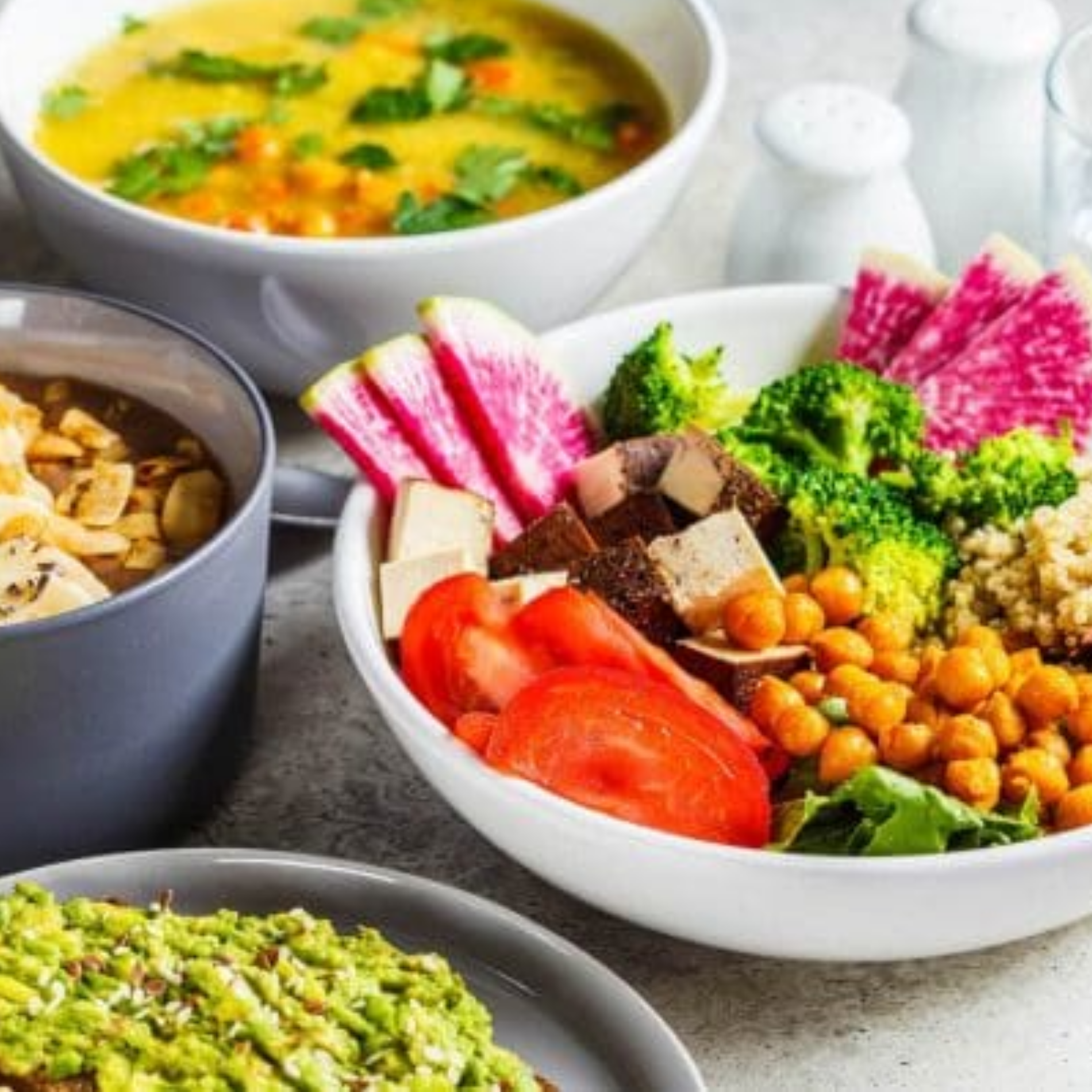 Experience the deep care and nourishment of vibrant, soul-warming meals prepared with love at Quantum Retreats.